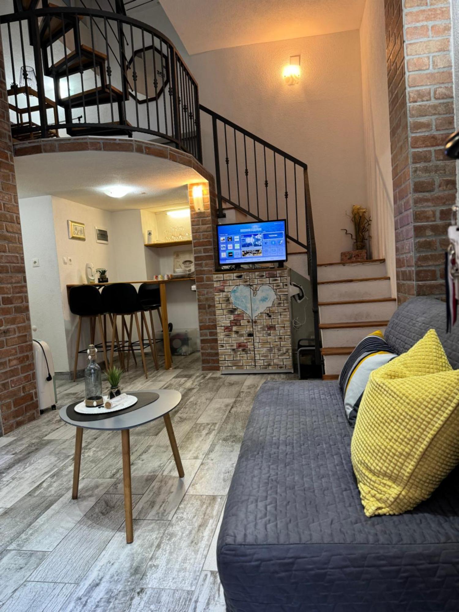 Apartment Tena Senj  Εξωτερικό φωτογραφία